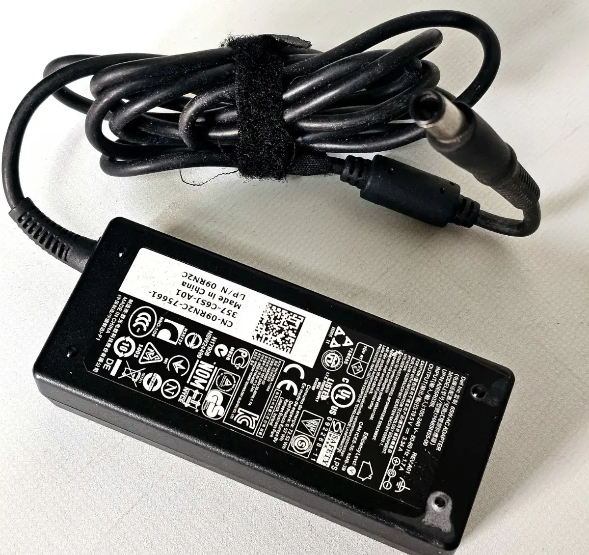 HP 노트북 어댑터 19.5V(3.34A)팝니다